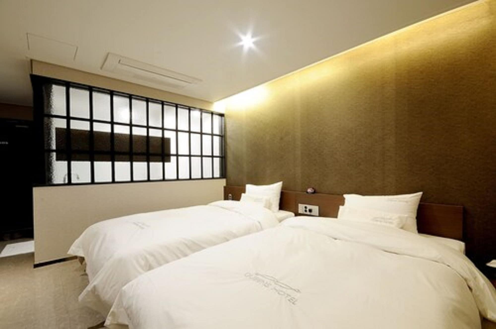 Queens Hotel Seomyeon بوسان المظهر الخارجي الصورة