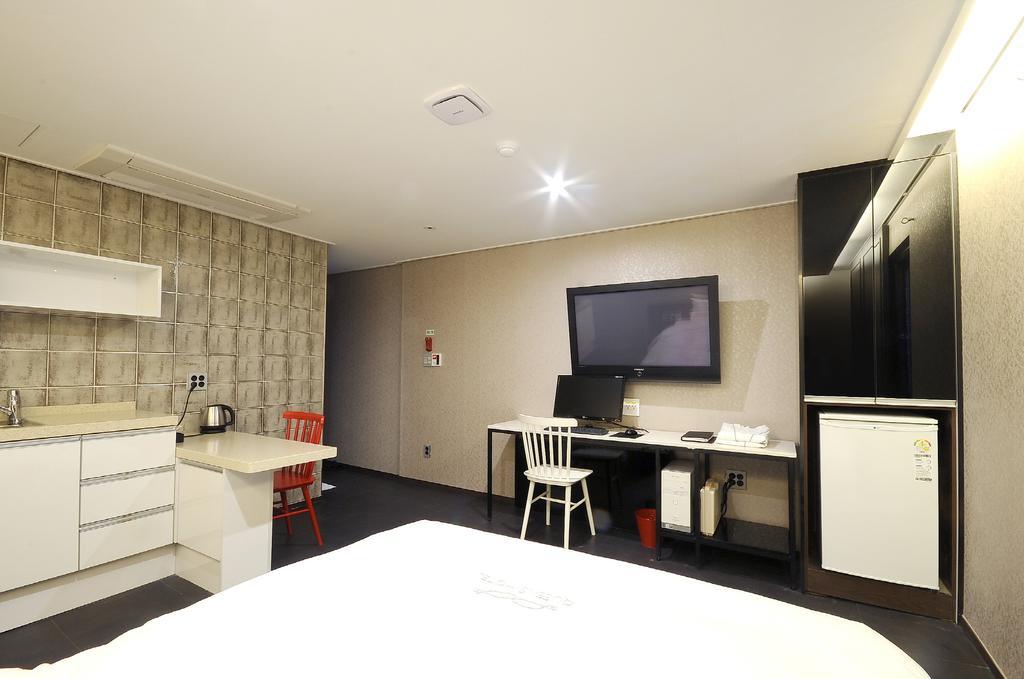 Queens Hotel Seomyeon بوسان المظهر الخارجي الصورة