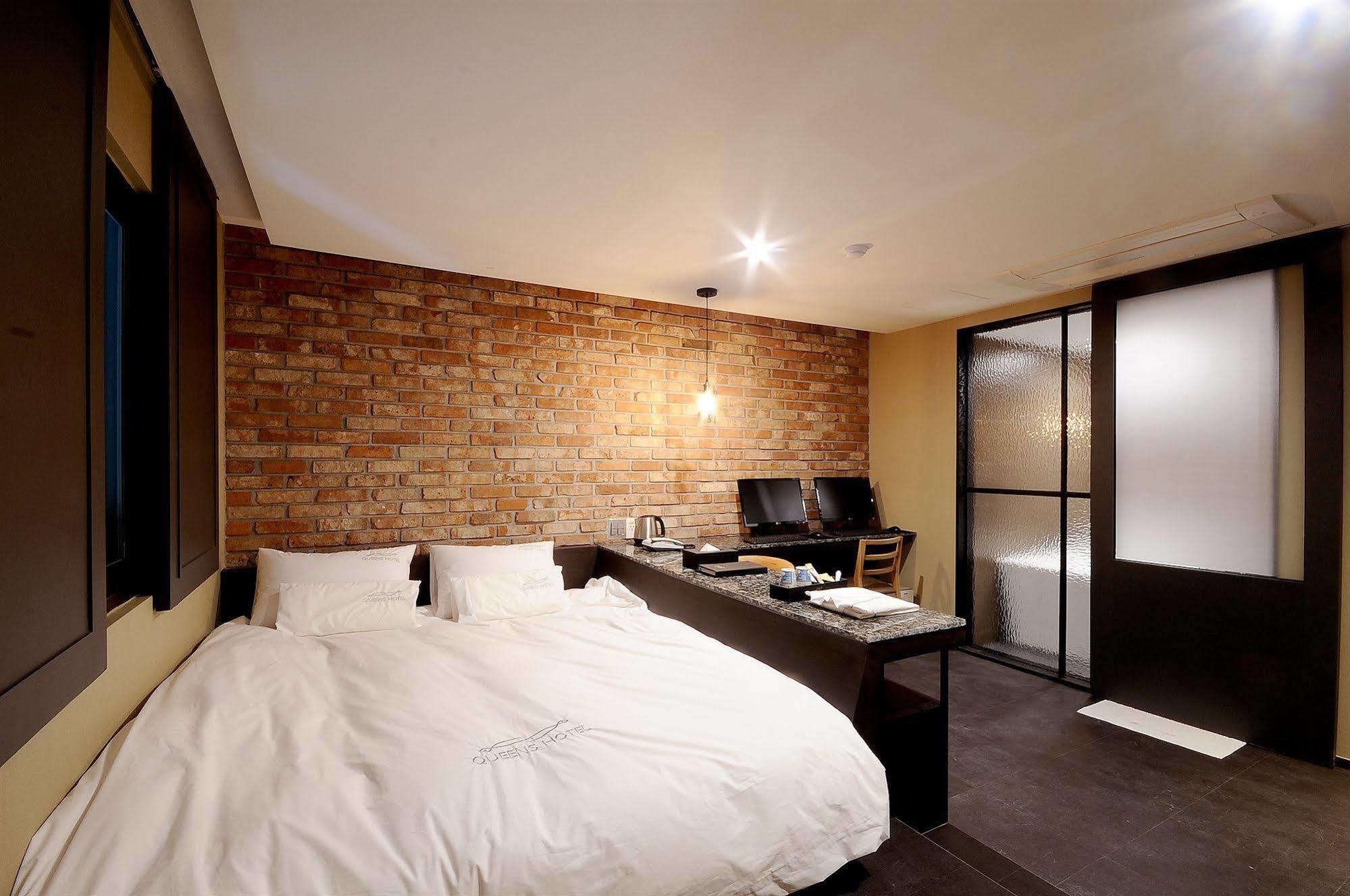 Queens Hotel Seomyeon بوسان المظهر الخارجي الصورة